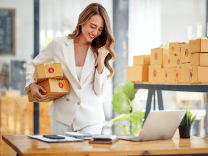 B2B Ecommerce - shipping boxes
